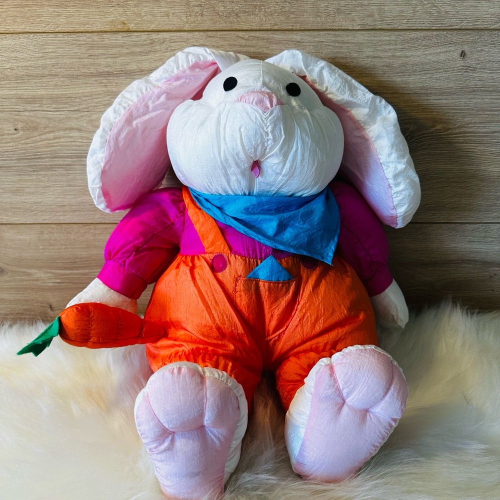 Vintage Easter Bunny International Silver Bunny Rabbit  1991